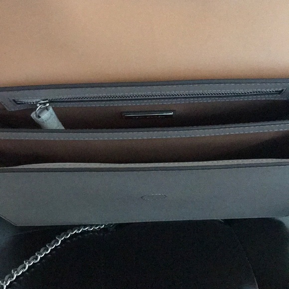 Tory Burch Large Parker Convertible Shoulder Bag - Picture 5 of 5